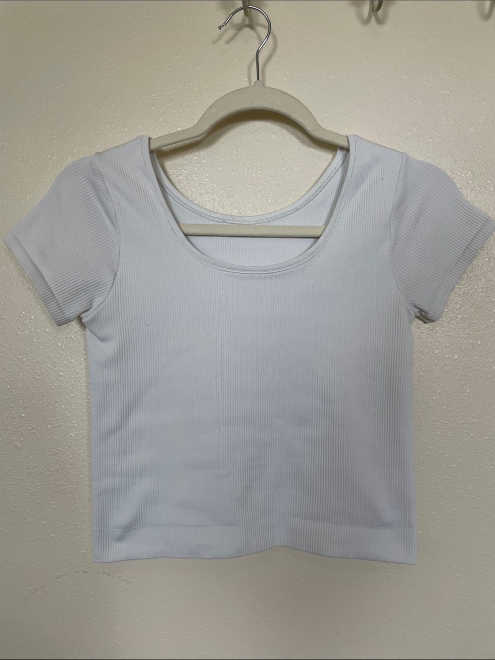 Athleta White Ribbed Scoop-Neck Short Sleeve Top